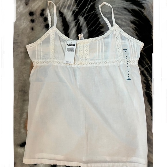 Women’s Old Navy pajama set - Picture 2 of 8